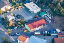 Zone commerciale de Mittelwegring à Jockgrim dans le département Rhénanie-Palatinat, Allemagne hors des airs