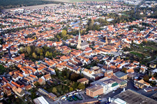 Vue oblique de De l'ouest à Bellheim dans le département Rhénanie-Palatinat, Allemagne