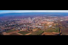 Vue aérienne de Landau du sud-ouest à Landau in der Pfalz dans le département Rhénanie-Palatinat, Allemagne