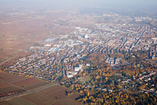 Landau in der Pfalz dans le département Rhénanie-Palatinat, Allemagne hors des airs