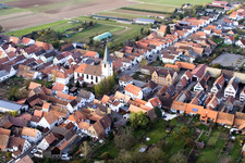 Photographie aérienne de Quartier Ottersheim in Ottersheim bei Landau dans le département Rhénanie-Palatinat, Allemagne