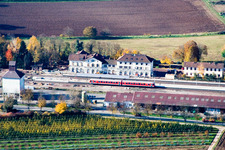 Vue d'oiseau de Gare à Winden dans le département Rhénanie-Palatinat, Allemagne