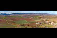 Vue aérienne de Panorama : Oberhausen, Chapelles sur la B427 à le quartier Drusweiler in Oberhausen dans le département Rhénanie-Palatinat, Allemagne