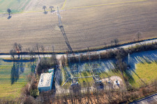 Vue d'oiseau de Sous-station sur la B38 à Dörrenbach dans le département Rhénanie-Palatinat, Allemagne