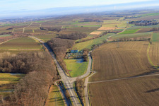 Vue aérienne de Sous-station vue de l'est à Dörrenbach dans le département Rhénanie-Palatinat, Allemagne