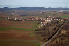 Vue d'oiseau de Riedseltz dans le département Bas Rhin, France