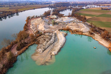 Vue aérienne de Usine de gravier de Heidelberg Materials Mineralik à Neupotz dans le département Rhénanie-Palatinat, Allemagne