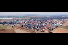 Vue aérienne de Vue panoramique depuis le sud à Kuhardt dans le département Rhénanie-Palatinat, Allemagne