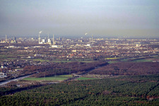Vue aérienne de Du sud à le quartier Rheinau in Mannheim dans le département Bade-Wurtemberg, Allemagne