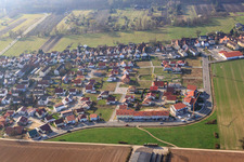 Vue aérienne de Sur le sentier élevé du nord à Kandel dans le département Rhénanie-Palatinat, Allemagne