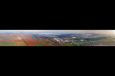 Vue aérienne de Panorama de la zone industrielle de Horst à le quartier Minderslachen in Kandel dans le département Rhénanie-Palatinat, Allemagne
