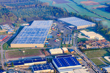 Vue aérienne de Zufall Logistics dans le parc industriel de Horst à le quartier Minderslachen in Kandel dans le département Rhénanie-Palatinat, Allemagne