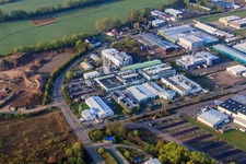 Zone industrielle LANDAU EAST avec APL Automobil-Prüftechnik Landau GmbH à Landau in der Pfalz dans le département Rhénanie-Palatinat, Allemagne d'en haut