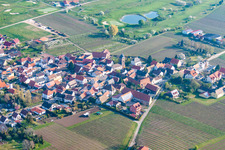 Photographie aérienne de Dackenheim dans le département Rhénanie-Palatinat, Allemagne