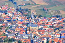 Saulheim dans le département Rhénanie-Palatinat, Allemagne vue d'en haut