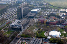 ZDF à le quartier Lerchenberg in Mainz dans le département Rhénanie-Palatinat, Allemagne du point de vue du drone