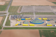 Vue aérienne de Sud, cirque à le quartier Hechtsheim in Mainz dans le département Rhénanie-Palatinat, Allemagne