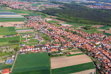 Enregistrement par drone de Nouvelle zone de développement à Tabakfeld à Hatzenbühl dans le département Rhénanie-Palatinat, Allemagne
