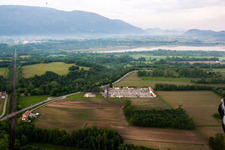 Cavasso Nuovo dans le département Pordenone, Italie hors des airs