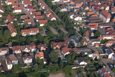 Vue oblique de Bismarckstr à Kandel dans le département Rhénanie-Palatinat, Allemagne