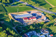 Centrale géothermique de Pfalzwerke geofuture GmbH à Insheim sur l'A65 à Insheim dans le département Rhénanie-Palatinat, Allemagne depuis l'avion