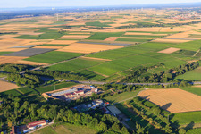 Centrale géothermique de Pfalzwerke geofuture GmbH à Insheim sur l'A65 à Insheim dans le département Rhénanie-Palatinat, Allemagne d'un drone