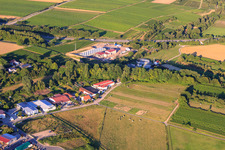 Centrale géothermique de Pfalzwerke geofuture GmbH à Insheim sur l'A65 à Insheim dans le département Rhénanie-Palatinat, Allemagne depuis l'avion