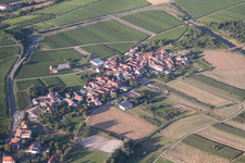 Quartier Oberhofen in Pleisweiler-Oberhofen dans le département Rhénanie-Palatinat, Allemagne d'un drone