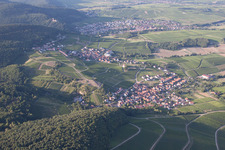Quartier Gleishorbach in Gleiszellen-Gleishorbach dans le département Rhénanie-Palatinat, Allemagne depuis l'avion