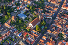Sainte-Marie de l'Assomption à Herxheim bei Landau dans le département Rhénanie-Palatinat, Allemagne d'en haut
