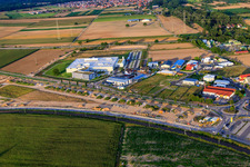 Vue aérienne de Zone commerciale Nord, nouveau bâtiment DBK à Rülzheim dans le département Rhénanie-Palatinat, Allemagne