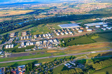 Aéroport Speyer à Speyer dans le département Rhénanie-Palatinat, Allemagne d'en haut