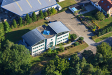 Vue aérienne de École de conduite à Rheinzabern dans le département Rhénanie-Palatinat, Allemagne