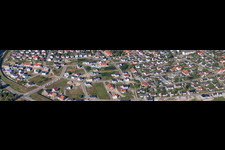 Vue aérienne de Chantiers en perspective panoramique pour le nouveau quartier résidentiel d'un lotissement de maisons unifamiliales à l'ouest à Jockgrim dans le département Rhénanie-Palatinat, Allemagne