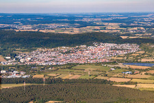 Vue aérienne de De l'ouest à Nußloch dans le département Bade-Wurtemberg, Allemagne