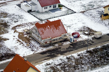 Nouvelle zone de développement NE en hiver avec de la neige à le quartier Schaidt in Wörth am Rhein dans le département Rhénanie-Palatinat, Allemagne vue d'en haut