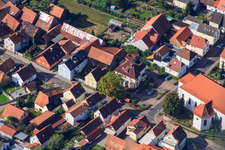 Vue aérienne de Mairie de la communauté locale Hatzenbühl à Hatzenbühl dans le département Rhénanie-Palatinat, Allemagne