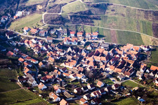 Quartier Gleishorbach in Gleiszellen-Gleishorbach dans le département Rhénanie-Palatinat, Allemagne vu d'un drone