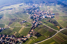 Vue aérienne de Chapelle de Denys dans le quartier de Gleishorbach à le quartier Gleiszellen in Gleiszellen-Gleishorbach dans le département Rhénanie-Palatinat, Allemagne
