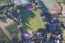 École de sport de Bade-Sud à le quartier Steinbach in Baden-Baden dans le département Bade-Wurtemberg, Allemagne d'en haut