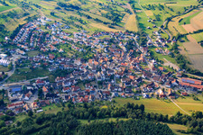 Vue aérienne de Vue du village depuis l'est à le quartier Altheim in Horb am Neckar dans le département Bade-Wurtemberg, Allemagne