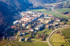Clinique psychiatrique d'État de Landeck à Klingenmünster dans le département Rhénanie-Palatinat, Allemagne vue d'en haut