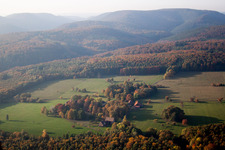 Vue d'oiseau de Mattstall dans le département Bas Rhin, France
