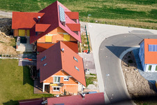 Nouvelle zone de développement NO à le quartier Schaidt in Wörth am Rhein dans le département Rhénanie-Palatinat, Allemagne d'un drone