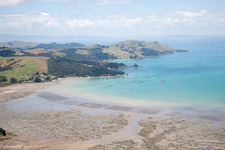 Vue aérienne de Quartier Te Kouma in Coromandel dans le département Waïkato, Nouvelle-Zélande
