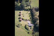 Coromandel dans le département Waïkato, Nouvelle-Zélande vu d'un drone