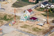 Nouvelle zone de développement Am Höhenweg à Kandel dans le département Rhénanie-Palatinat, Allemagne hors des airs