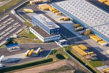Entrepôts et bâtiments d'expédition de Dachser GmbH & Co.KG à Malsch dans le département Bade-Wurtemberg, Allemagne hors des airs