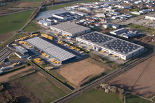 Entrepôts et bâtiments d'expédition de Dachser GmbH & Co.KG à Malsch dans le département Bade-Wurtemberg, Allemagne vue d'en haut