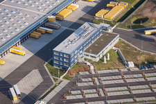 Centre logistique DACHSER Karlsruhe GmbH, Malsch à Malsch dans le département Bade-Wurtemberg, Allemagne vu d'un drone